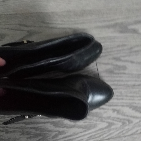 Genuine leather shoes boots by le Chateau - Picture 7 of 12
